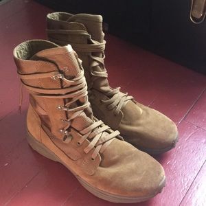 Garmont T8 NFS Coyote Boots